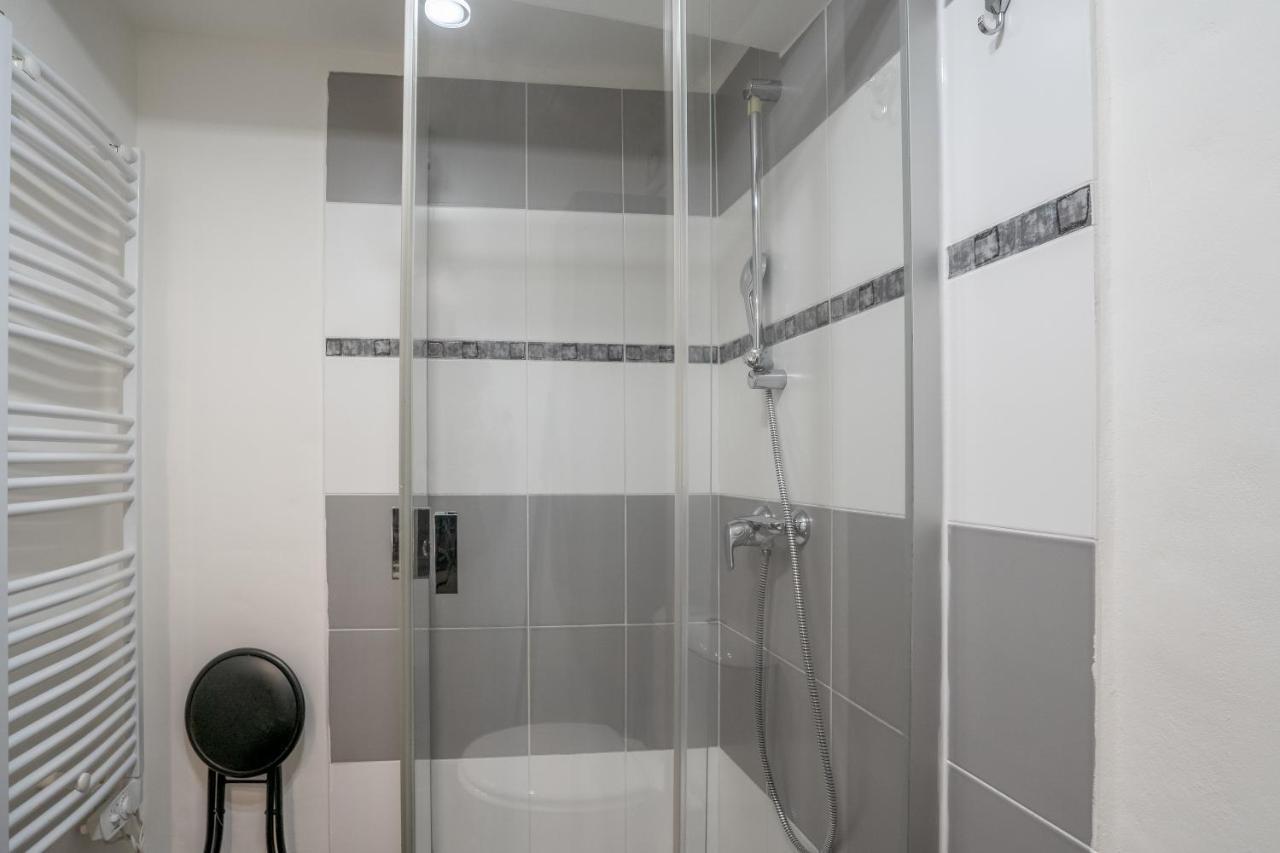 L'Isle D'Or - Les Amandiers - 3 Etoiles - 1Er Etage Ngoại thất bức ảnh